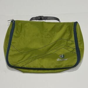 Deuter Wash Center Lite 7x9x2 Neon Green Toiletry Bag Travel Hanging